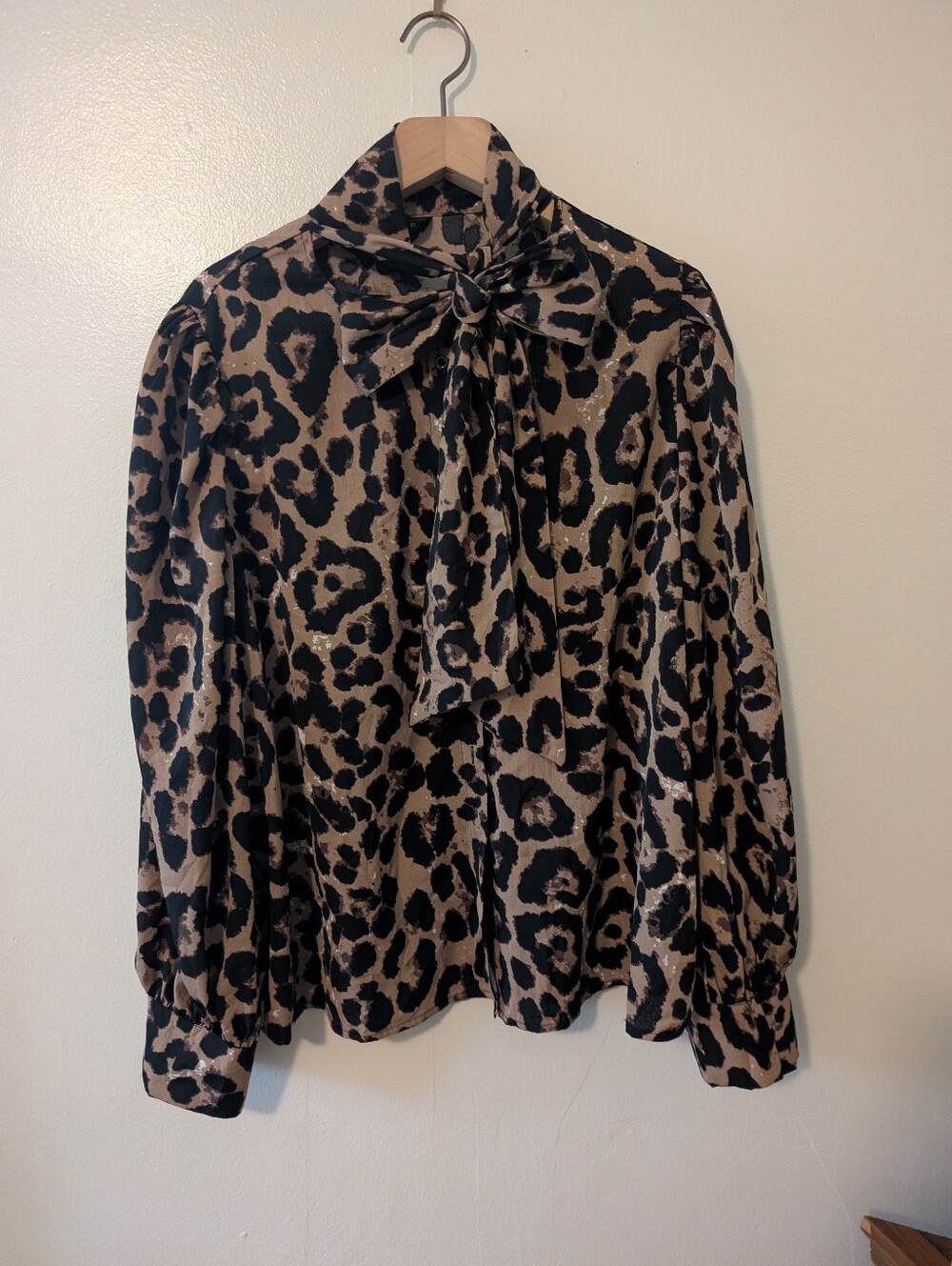 SHEIN Curve Leopard Print Tie-Neck Long Sleeve Blouse 4XL
